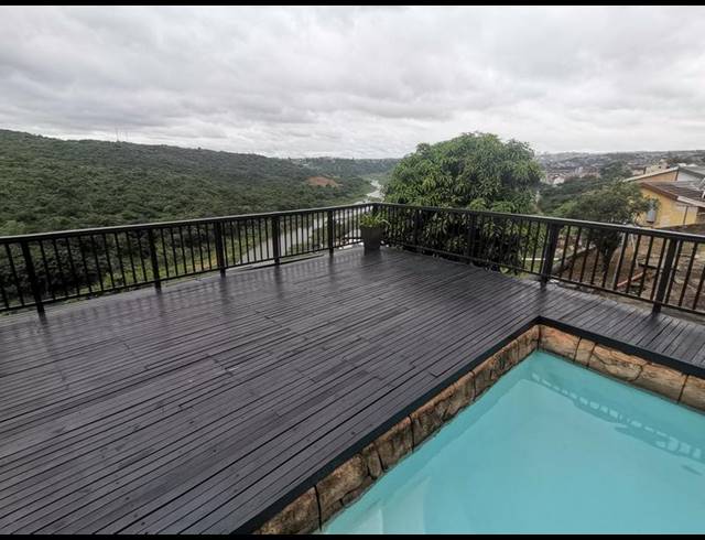 6 BEDROOM HOUSE FOR SALE IN RESERVOIR HILLS